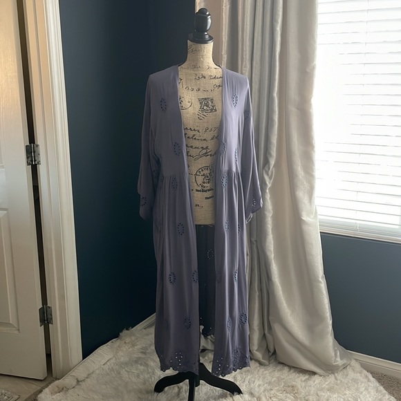 Purple Robe Size Small - Picture 6 of 7